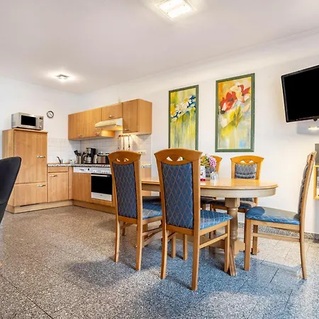 Haus Huegel - 1 Lägenhet